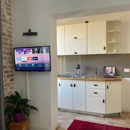 Bricks Studio Apartments 티라나 외부 사진